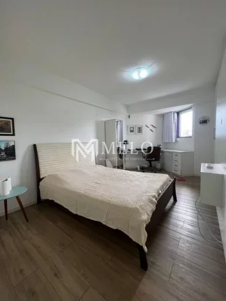 Imagem Oportunidade em JAQUEIRA: 205m², 03qts, 03suites ,03vagas...