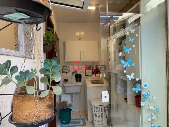 Imagem Casa com 2 dormitórios à venda, 85 m² por R$ 480.000,00 - Palmeiras - Cabo Frio/RJ