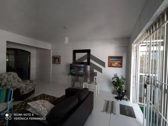 Imagem Casa com 3 Quartos em Torrões, Recife