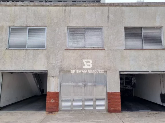 Imagem PITANGUEIRAS- UMA QUADRA DA PRAIA , LOCALIZAÇÃO ESPETACULAR , GARAGEM DEMARCADA