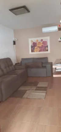 Imagem Sobrado Maravilhoso 4 Dormitorios sendo 1 Suite e 3 vagsa de Garagens