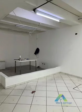 Imagem Prédio Comercial com 3 salas e 2 banheiros para Alugar em Pinheiros!!