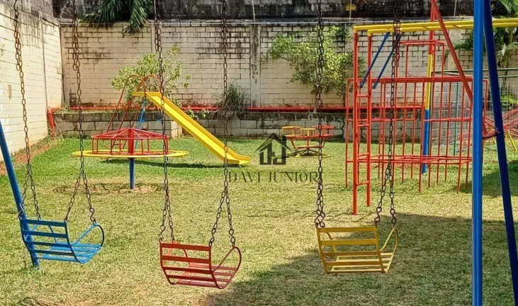 Imagem Apartamento com 2 dormitórios à venda, 52 m² por R$ 230.000,00 - Vila Lucy - Sorocaba/SP