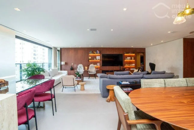 Imagem Apartamento com 244m2, 3 suítes e 4 vagas a venda em São Paulo, Brooklin