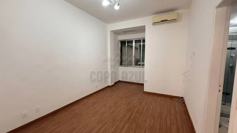 Imagem Copacabana – Rua Figueiredo Magalhăes | Residencial › Apartamento 3 quarto(s) à Venda