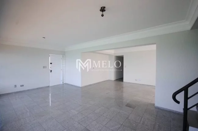 Imagem Cobertura disponível na Av. Boa viagem, Piscina privativa..