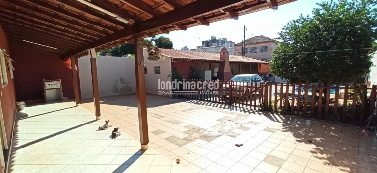 Imagem Casa à venda 4 Quartos, 1 Suite, 8 Vagas, 442M², Vila Brasil, Londrina - PR