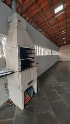 Imagem Casa para Venda em Praia Grande, Caiçara, 2 dormitórios, 1 suíte, 2 banheiros, 4 vagas