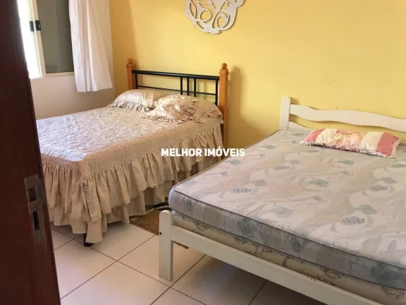 Imagem Casa mobiliada, decorada à venda com 06 suítes, piscina localizada na Quadra Mar na Praia do Estaleiro em Balneário Camboriú.