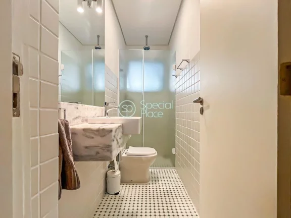 Imagem Lindo e aconchegante apartamento inteiramente reformado em localização privilegiada em Higienopoli...