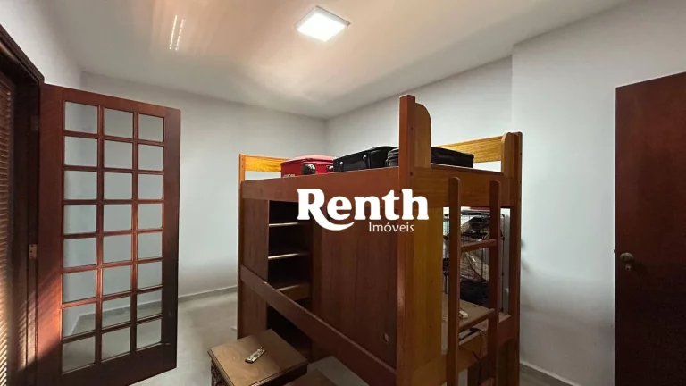Imagem Casa Comercial e Residencial para alugar, 292 m² por R$ 4.734/mês - Vila Santo Antônio - Rio Claro/SP