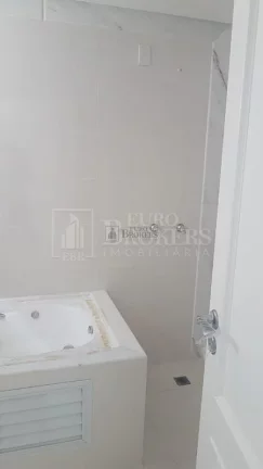 Imagem Apartamento novo Quadra Mar com 3 suítes à venda no Centro de Balneário Camboriú