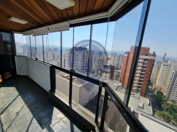 Imagem Apartamento de luxo em Perdizes, São Paulo-SP: 5 quartos, 3 suítes, 2 salas, 4 banheiros, 3 vagas, 155m² de área.