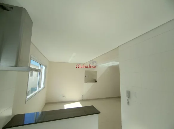 Imagem Casa Duplex em Condomínio Fechado no bairro Estuário em Santos por R$535.000,00