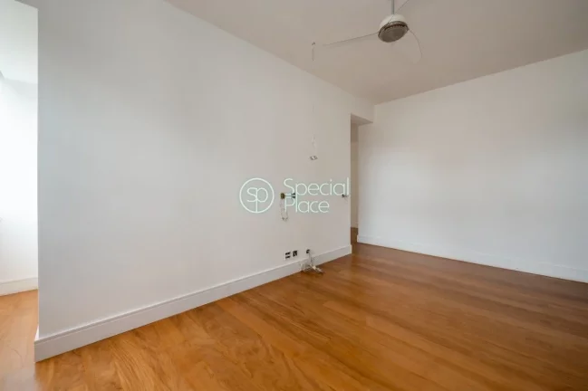 Imagem Ótimo Custo/Benefício em Higienópolis - 240m² de área útil - Ambientes amplos - Living para tr...
