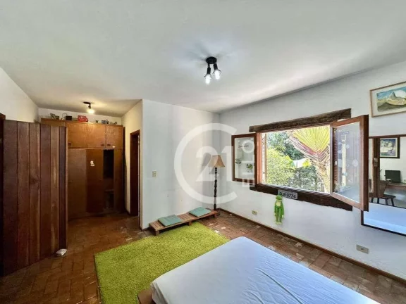 Imagem Casa com 5 dormitórios à venda, 368 m² por R$ 1.500.000,00 - Granja Viana - Carapicuíba/SP