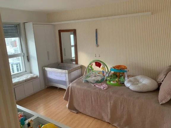 Imagem Apartamento de alto padrão no Jardim Europa, totalmente mobiliado, com 4 dormitórios sendo 4 suítes, sala de 75m² com 3 ambientes, 3 vagas.