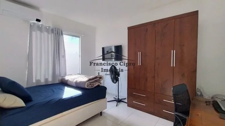 Imagem Casa à venda no bairro Engenheiro Neiva - Guaratinguetá/SP