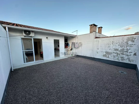 Imagem Casa de 2 suítes no condomínio Terra Nova Palhoça