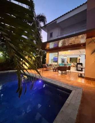 Imagem Casa em Condomínio para Venda em Cuiabá / MT no bairro Jardim Imperial