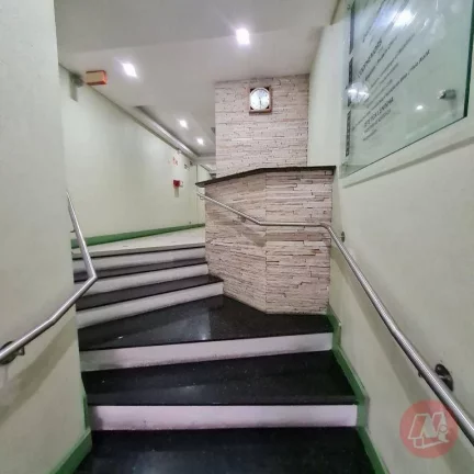 Imagem Sala para alugar, 33 m² por R$ 2.083,00/mês - Floresta - Porto Alegre/RS