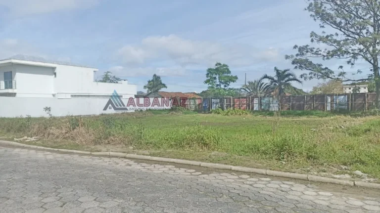 Terreno Lote para Venda em Centro Tijucas-SC