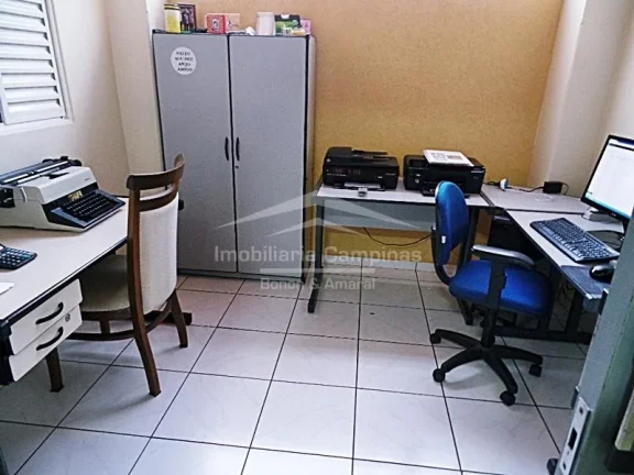 Imagem Casa à venda em Campinas 

Ótima residência em local tranquilo, fácil acesso a rodovias, e ao Ca...