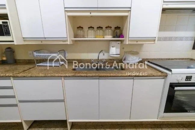 Imagem Apartamento com 3 Quartos à venda na Vila Itapura em Campinas - SP.

Lindo e amplo imóvel à venda...