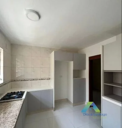 Imagem BAIRRO ANCHIETA Sobrado 190M², 4 dormitórios, 1 suíte, 4 vagas, ótima localização e valor !!!