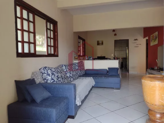 Imagem Casa à venda em Caieiras-SP, no Jardim Monte Alegre: 3 quartos, 1 suíte, 2 salas, 2 banheiros, 2 vagas de garagem e 99m². Confira!