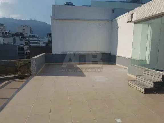 Imagem Cobertura Duplex à venda no Leblon, 4quartos, 326m2, 3vagas, vista mar!