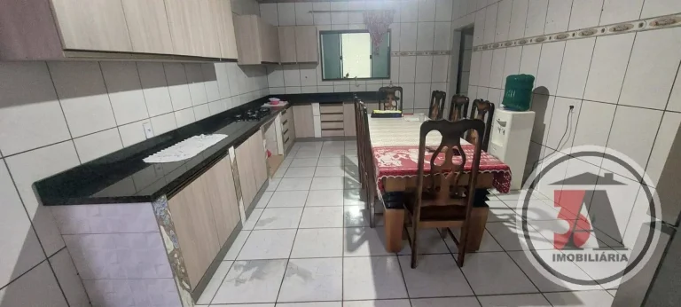Imagem Casa 1/4 + 2 suítes - Agenor de Carvalho