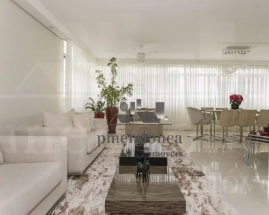 Imagem Magnifico apartamento, totalmente reformado a 2 anos, proprietário transformou apto. em 01 dormitó...