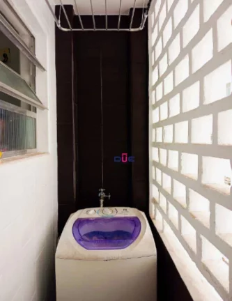 Imagem Apartamento de 1 dormitório no Boqueirão, 1 quadra da praia