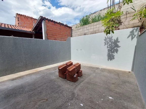 Imagem CASA TÉRREA - MEIO LOTE - JARDIM DULCE - SUMARÉ