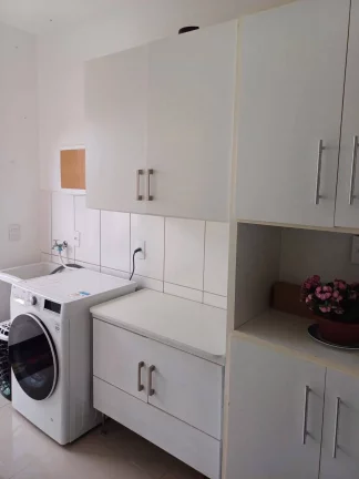 Imagem Casa Assobradada no Condomínio Villa Real