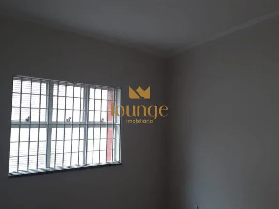 Imagem Casa de Rua à venda em Vila Hortência Z. Leste - Sorocaba/SP