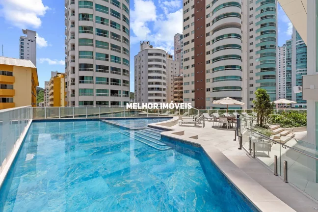 Imagem Apartamento Quadra Mar com 04 Suítes em Balneário Camboriú/SC