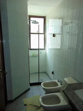 Imagem Pitangueiras, local nobre, com sacada gourmet, 2 vagas, 130 m² úteis.