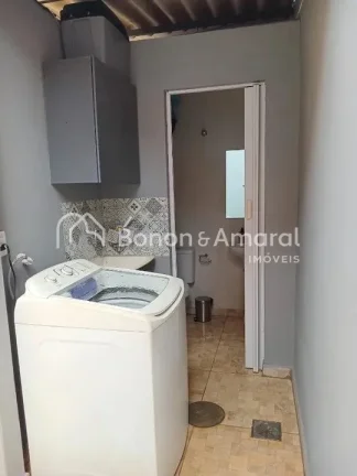 Imagem Esta charmosa casa oferece conforto e funcionalidade em um projeto bem distribuído. São 2 dormitó...