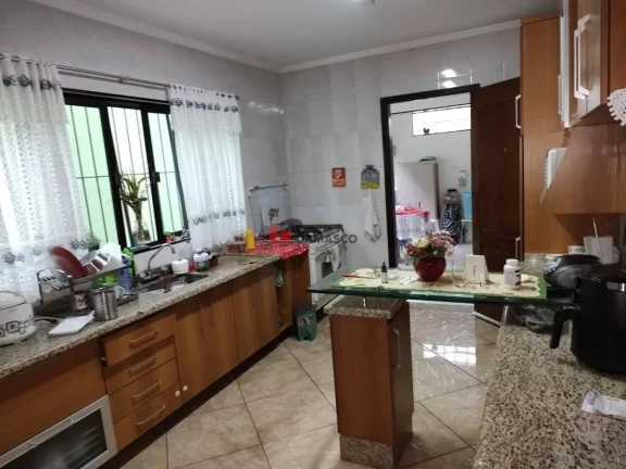 Imagem Sobrado à venda 3 Quartos, 1 Suite, 4 Vagas, Vila Alpina, São Paulo - SP