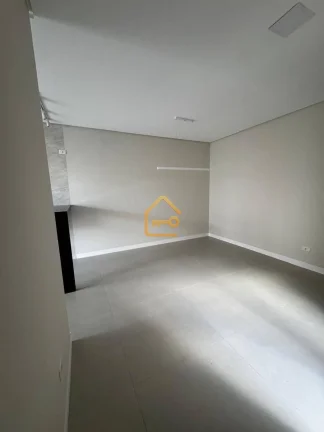 Imagem Casa térrea,3 dormitório (1 suíte), 2 vagas, Cond. Portal dos pássaros, SJC
