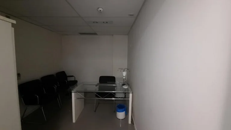 Imagem Sala Comercial para Venda em Rio de Janeiro, Barra da Tijuca, 1 banheiro, 1 vaga