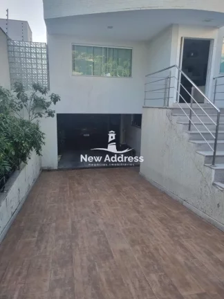 Imagem Casa Duplex com Piscina e Churrasqueira à Venda em Alto Dona Augusta - Cariacica