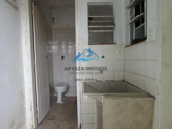 Imagem Casa Térrea à Venda no Centro de Carapicuíba