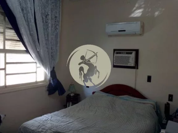 Imagem CASA A VENDA EM SANTOS NO BOQUEIRÃO PROXIMA A PRAIA