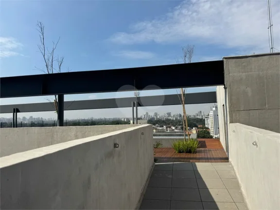 Imagem Apartamento à venda com 2 quartos, sendo 1 suíte, no condomínio Esquina Pinheiros, São Paulo - SP