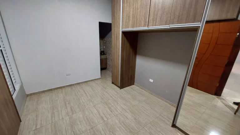 Imagem Casa com 3 dormitórios para alugar, 90 m² por R$ 4.462,00/mês - Terras de Santa Bárbara - Santa Bárbara D'Oeste/SP