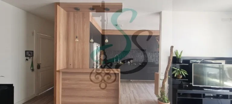 Imagem Oportunidade única: Casa térrea em condomínio no Balneário Tropical em Paulínia-SP, 2 quartos, 1 sala, 1 banheiro, 2 vagas de garagem, 78,40 m² de área. Venha viver com conforto e segurança!