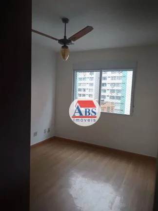 Imagem Apartamento com 1 dormitório à venda, 52 m² por R$ 200.000 - José Menino - Santos/SP a poucos metros do mar